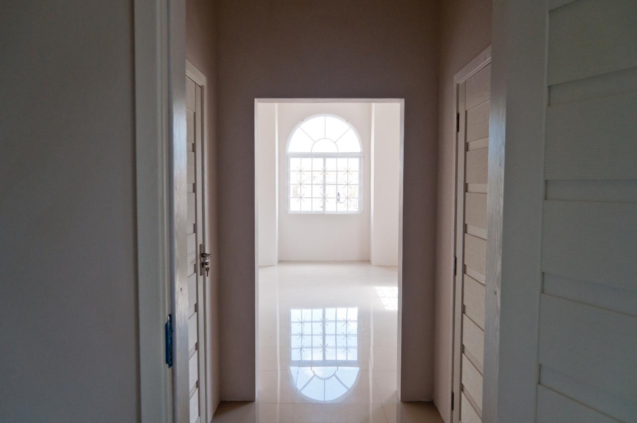 Glenmuir-Country-Club-Luxury-Homes-for-Sale-in-May-Pen-Jamaica Sixth image of 7b-4-5 George Street in May Pen, Clarendon, Jamaica - property is For Sale