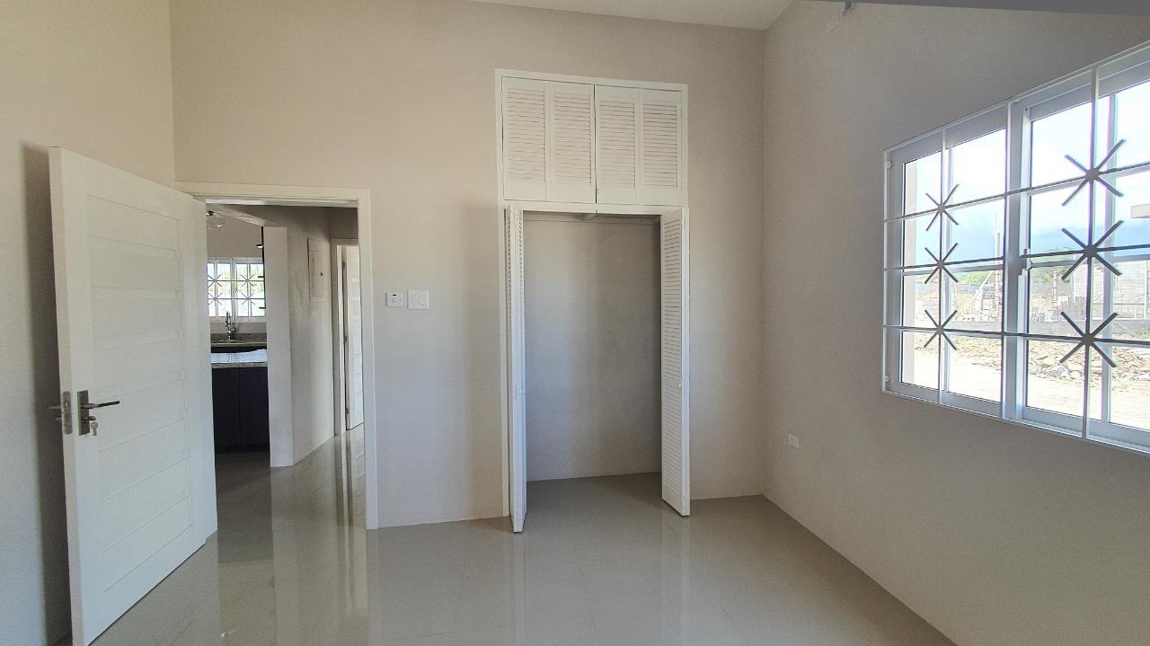 Glenmuir-Country-Club-Luxury-Homes-for-Sale-in-May-Pen-Jamaica Seventh image of 7b-4-5 George Street in May Pen, Clarendon, Jamaica - property is For Sale