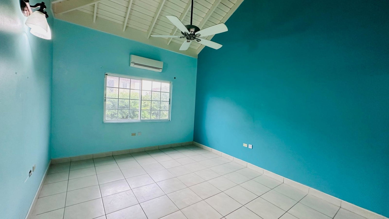 Fifteenth image of 5a Sullivan Avenue in Kingston 8, St. Andrew, Jamaica - property is For Sale