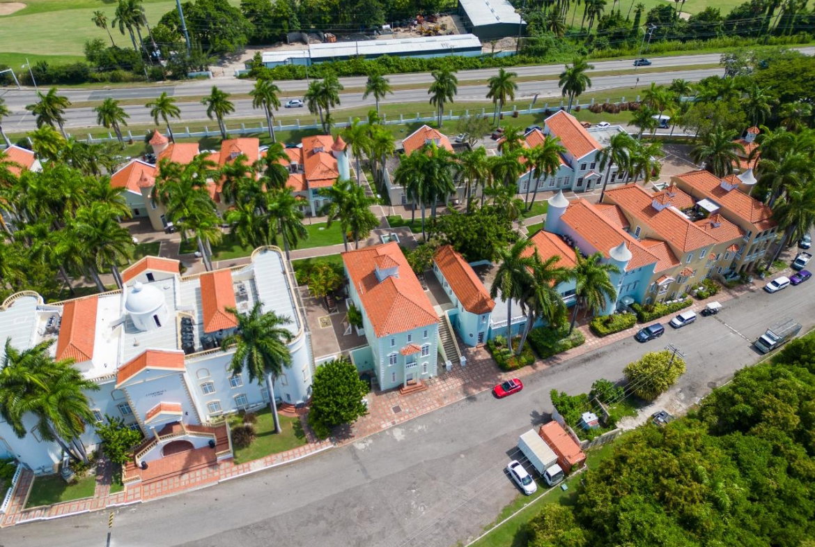 Ninth image of 7- Half Moon Village, Rose h in Montego Bay, St. James, Jamaica - property is For Rent