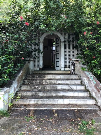 Second image of Gordon Town in Gordon Town, St. Andrew, Jamaica - property is For Sale