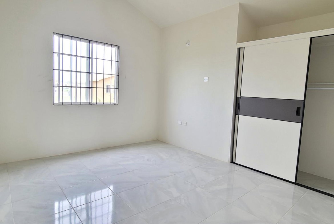 Seventeenth image of 1962- Phoenix Park in Phoenix Park, St. Catherine, Jamaica - property is For Sale