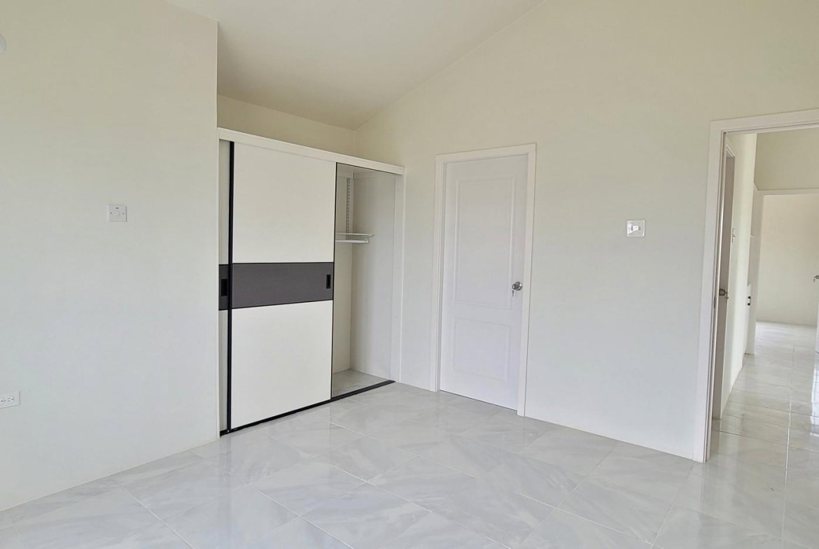 Eighteenth image of 1962- Phoenix Park in Phoenix Park, St. Catherine, Jamaica - property is For Sale
