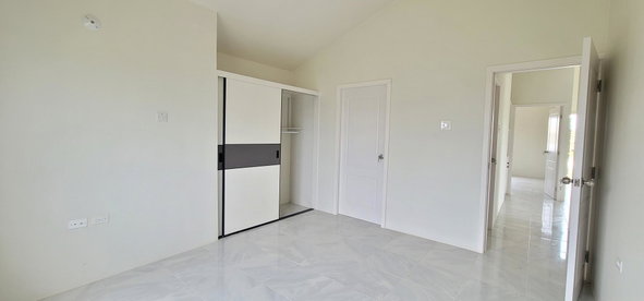Eighteenth image of 1962- Phoenix Park in Phoenix Park, St. Catherine, Jamaica - property is For Sale