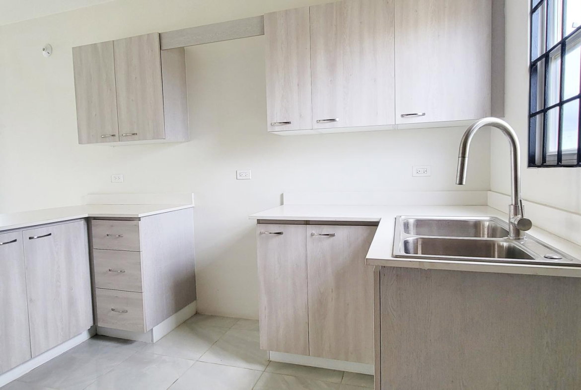 Sixth image of 1962- Phoenix Park in Phoenix Park, St. Catherine, Jamaica - property is For Sale