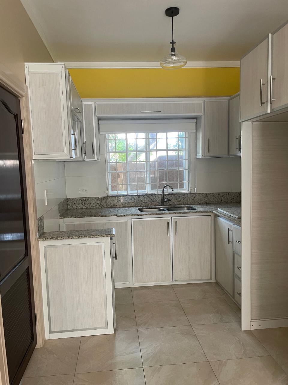 Thirteenth image of Fort de France Street, in Greater Portmore, St. Catherine, Jamaica - property is For Rent