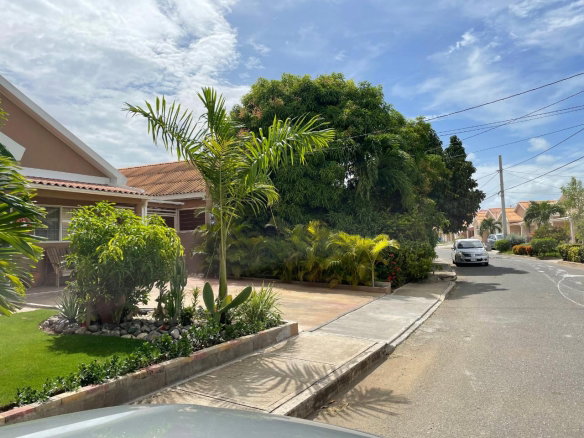 First image of Fort de France Street, in Greater Portmore, St. Catherine, Jamaica - property is For Rent