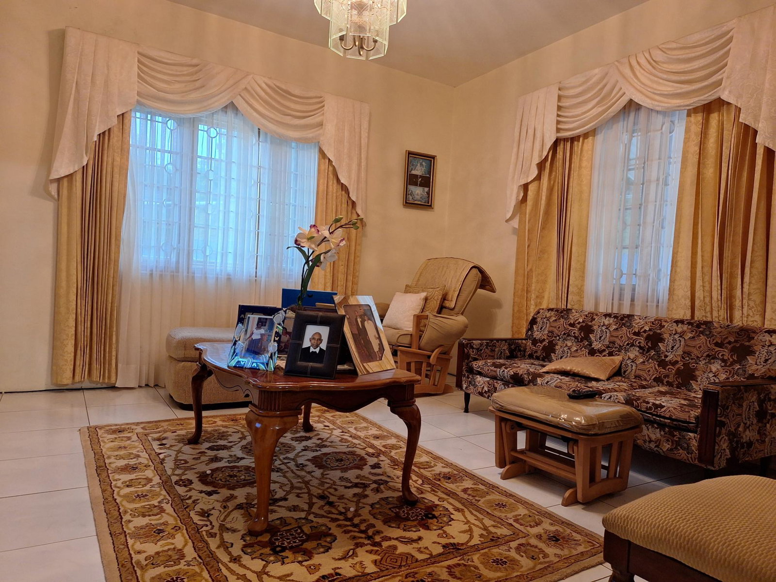 Thirteenth image of 35 Cedar Gardens Riad in Mandeville, Manchester, Jamaica - property is For Sale