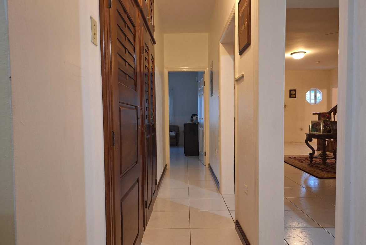 Seventeenth image of 35 Cedar Gardens Riad in Mandeville, Manchester, Jamaica - property is For Sale