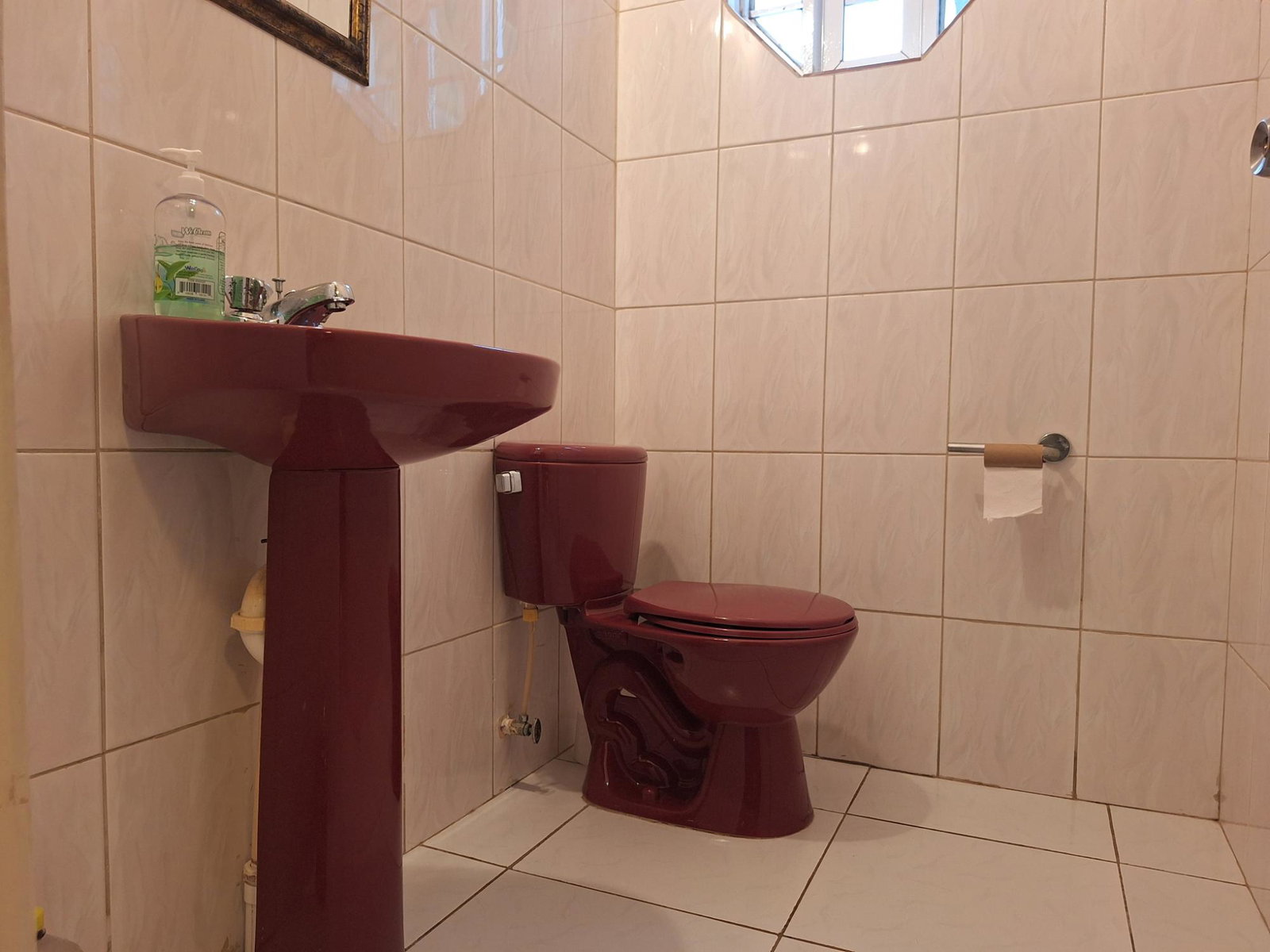 Ninth image of 35 Cedar Gardens Riad in Mandeville, Manchester, Jamaica - property is For Sale