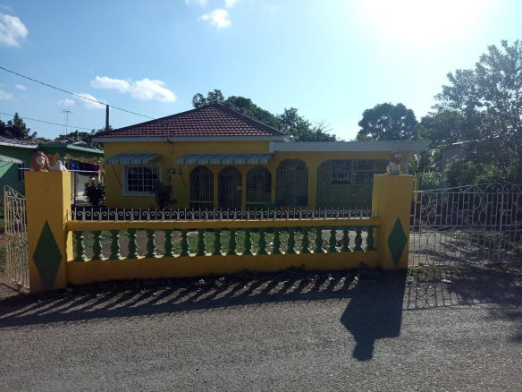 First image of Red Road Palmers Cross in Palmers Cross, Clarendon, Jamaica - property is For Sale