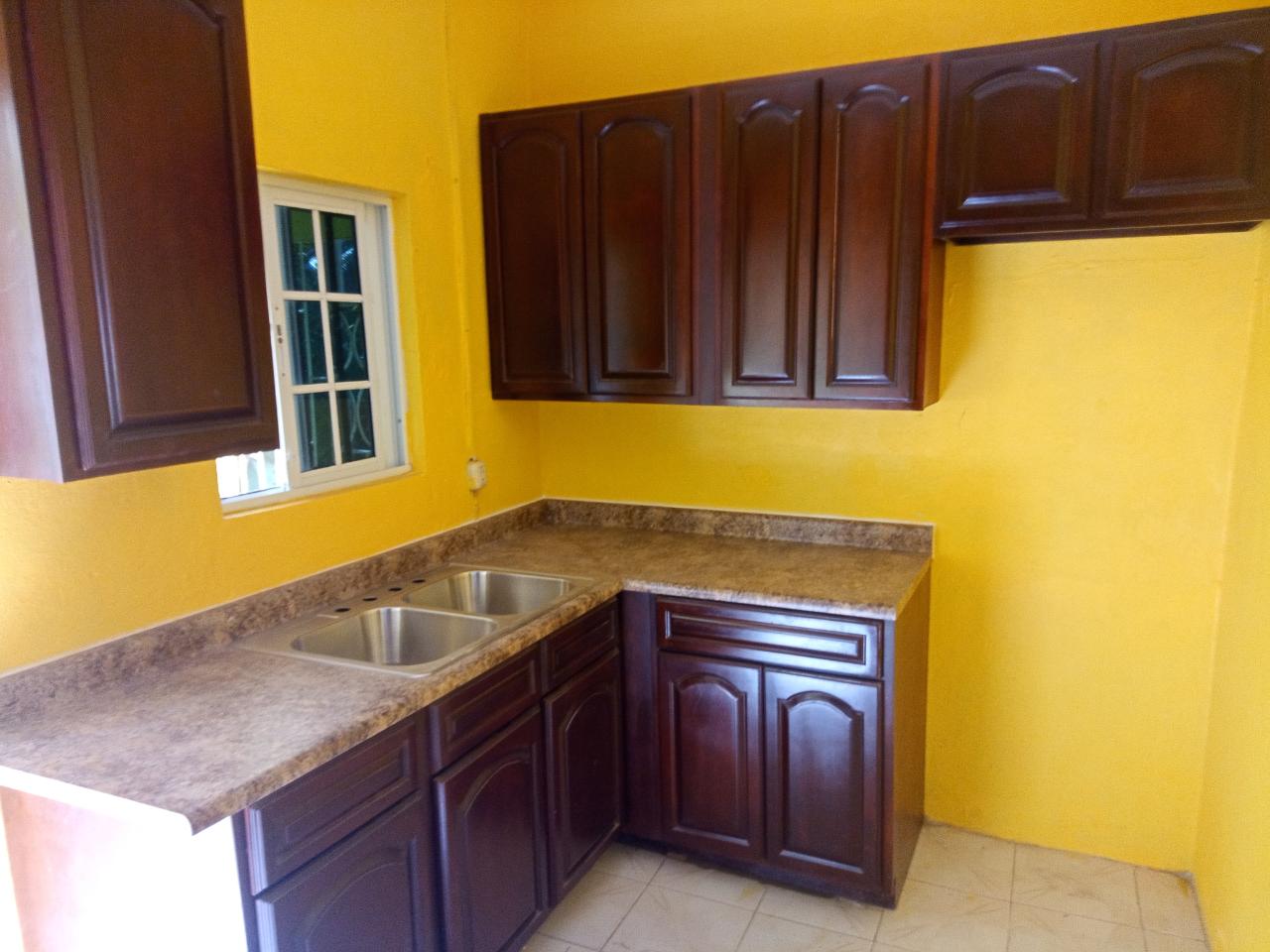 Seventh image of Red Road Palmers Cross in Palmers Cross, Clarendon, Jamaica - property is For Sale