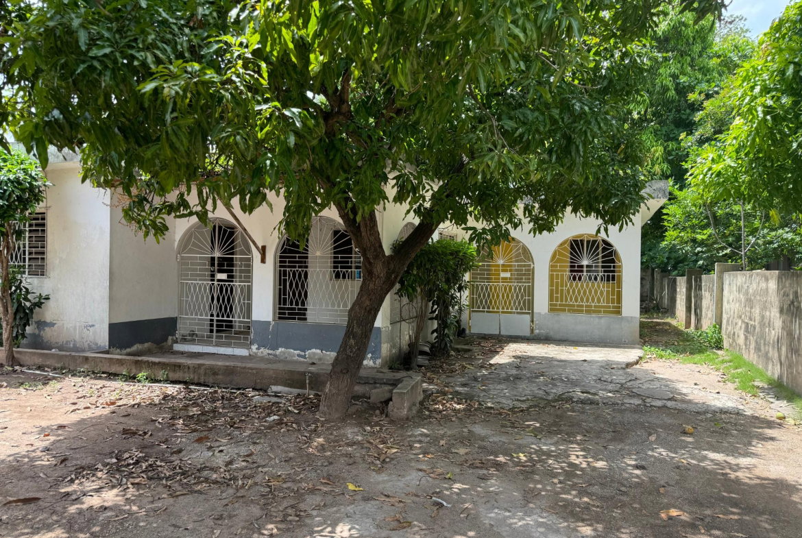 Seventh image of 80 Lyndale Avenue in Kingston 20, St. Andrew, Jamaica - property is For Sale