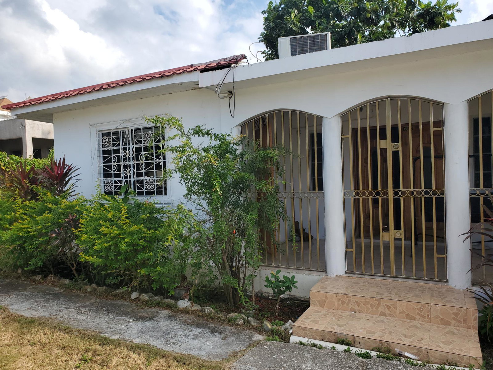 Income-Property-for-Sale-in-Coral-Gardens-Jamaica-Prime-Location Second image of Coral Gardens in Montego Bay, St. James, Jamaica - property is For Sale