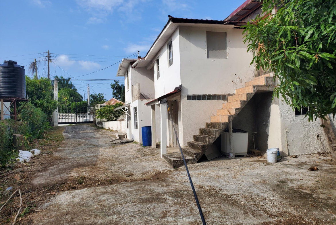 Eleventh image of Coral Gardens in Montego Bay, St. James, Jamaica - property is For Sale