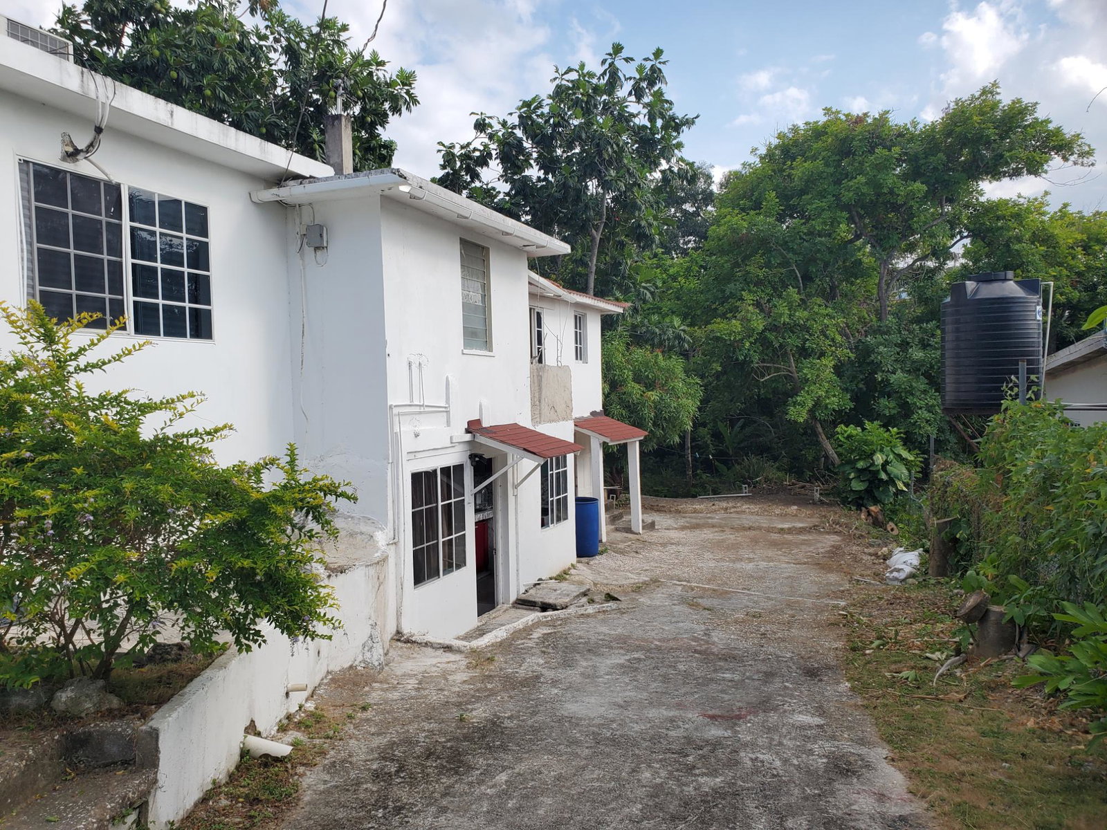 Income-Property-for-Sale-in-Coral-Gardens-Jamaica-Prime-Location Third image of Coral Gardens in Montego Bay, St. James, Jamaica - property is For Sale
