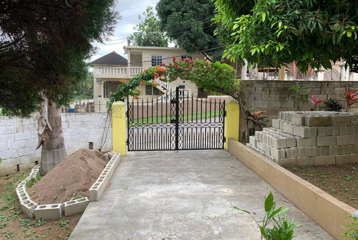 Thirteenth image of 490 Willow Drive in Montego Bay, St. James, Jamaica - property is For Sale