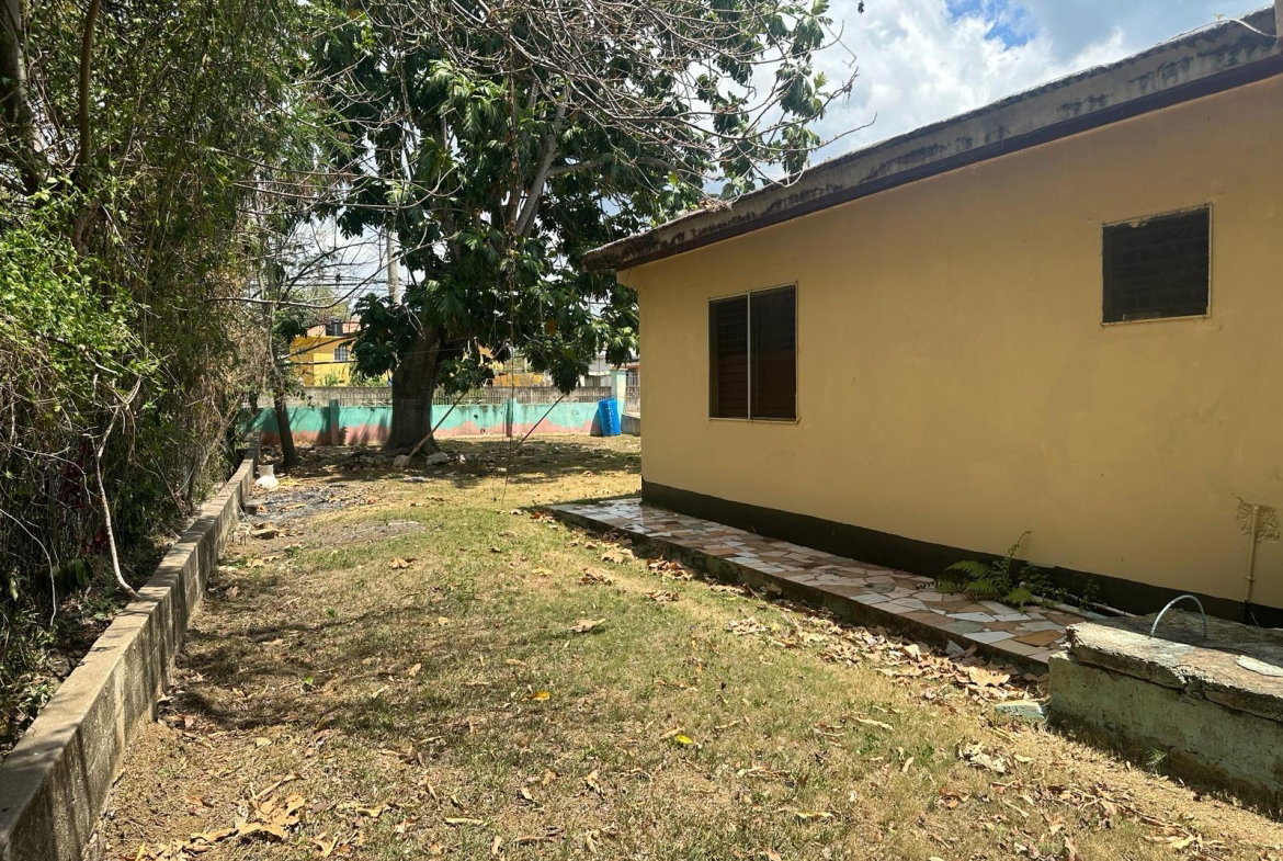 Eighth image of 71 Lovers Lane, Black River in Black River, St. Elizabeth, Jamaica - property is For Sale