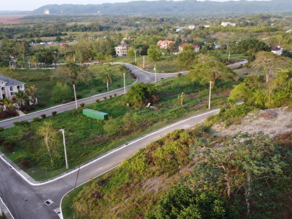 First image of 35 Negril Estate in Negril, Westmoreland, Jamaica - property is For Sale