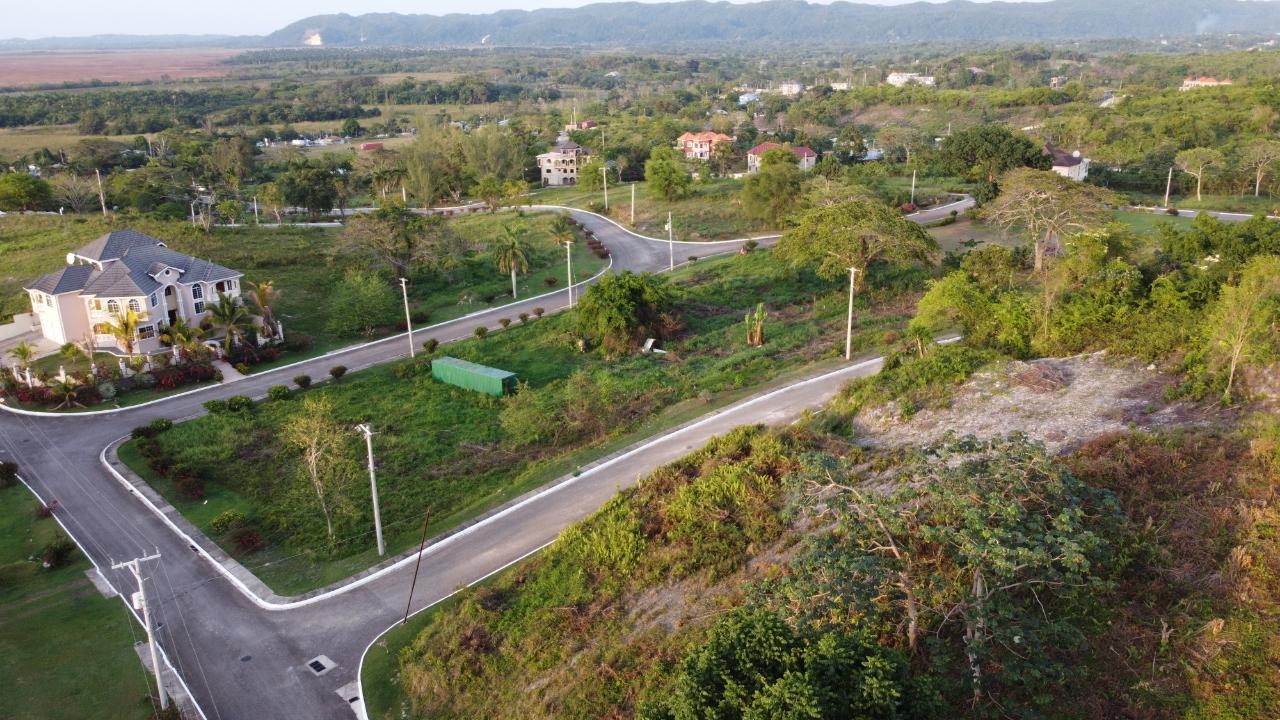 Investment-Opportunity-4-Bedroom-House-in-Negril-Estate-Jamaica First image of 35 Negril Estate in Negril, Westmoreland, Jamaica - property is For Sale