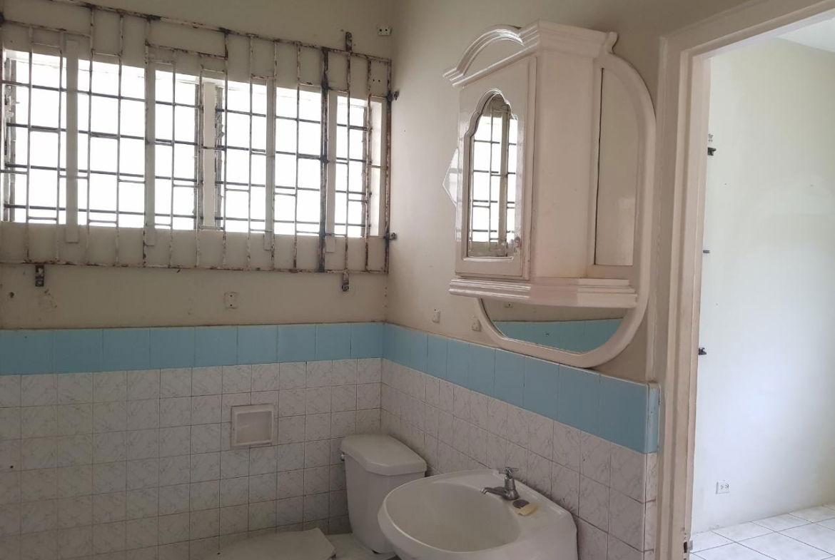 Fourth image of 7 Garth Road, Kingston 8 in Cherry Gardens, St. Andrew, Jamaica - property is For Sale