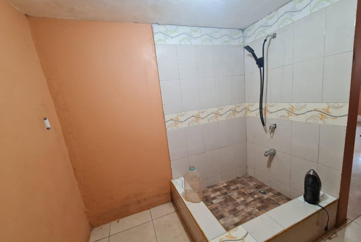 Seventh image of Coffee Grove in Porus, Manchester, Jamaica - property is For Sale