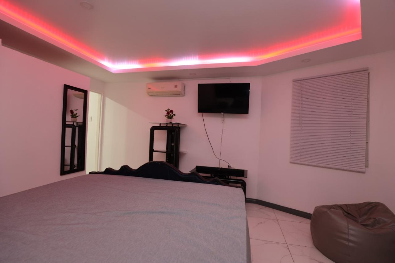 Sixth image of 5-96 3/4 Old Hope Road Beverly Hil in Beverly Hills, St. Andrew, Jamaica - property is For Sale