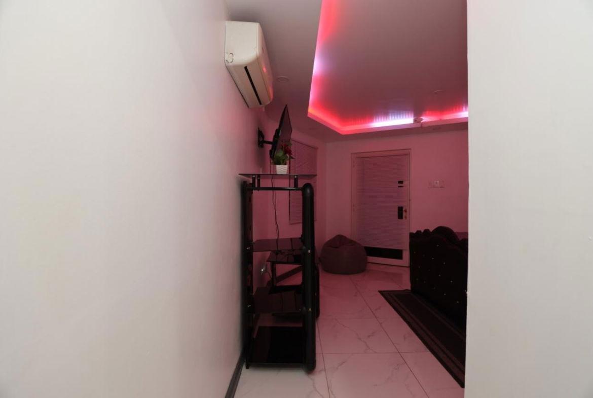 Seventh image of 5-96 3/4 Old Hope Road Beverly Hil in Beverly Hills, St. Andrew, Jamaica - property is For Sale