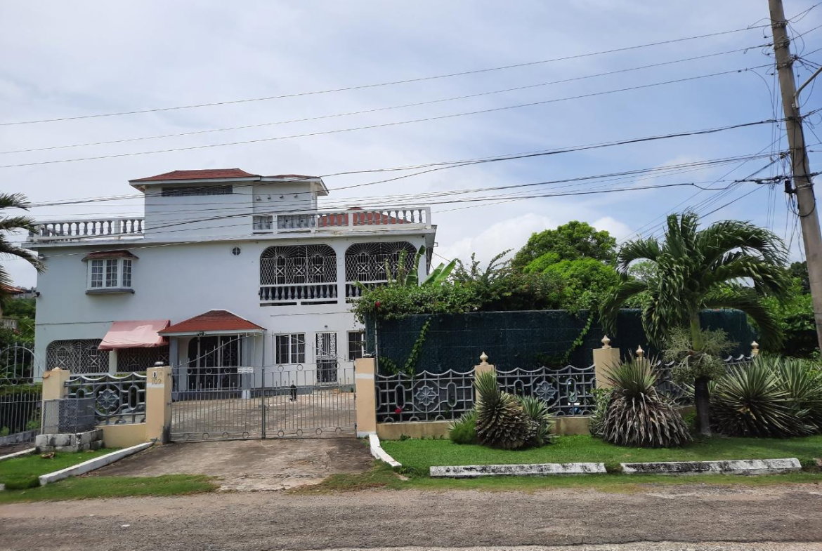 Seventh image of Rio Nuevo Circle in Tower Isle, St. Mary, Jamaica - property is For Sale