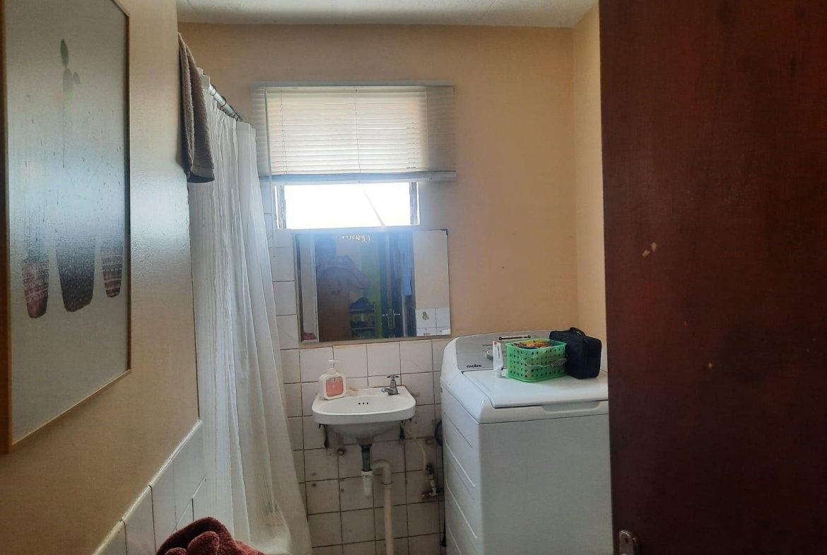 Eleventh image of 38 Bromley Avenue in Washington Gardens, St. Andrew, Jamaica - property is For Sale