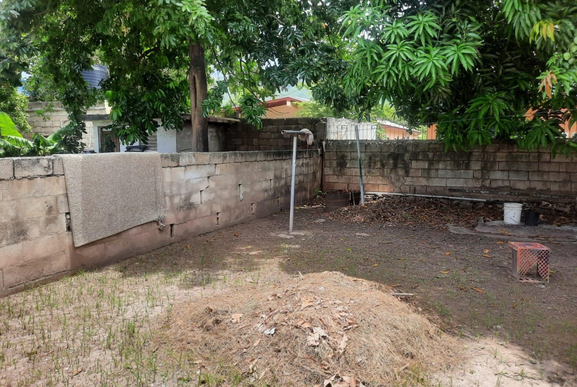 Thirteenth image of 38 Bromley Avenue in Washington Gardens, St. Andrew, Jamaica - property is For Sale