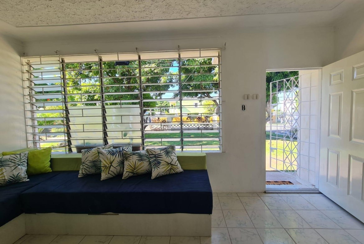 Thirteenth image of Lot 1 & 2-14 Darlington Avenue in Kingston 8, St. Andrew, Jamaica - property is For Sale