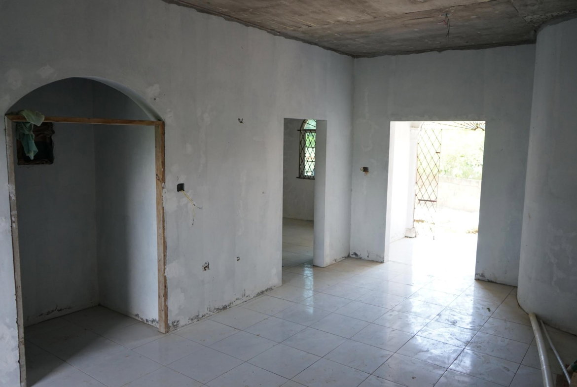 Eleventh image of 29 Longwood Estate in Santa Cruz, St. Elizabeth, Jamaica - property is For Sale