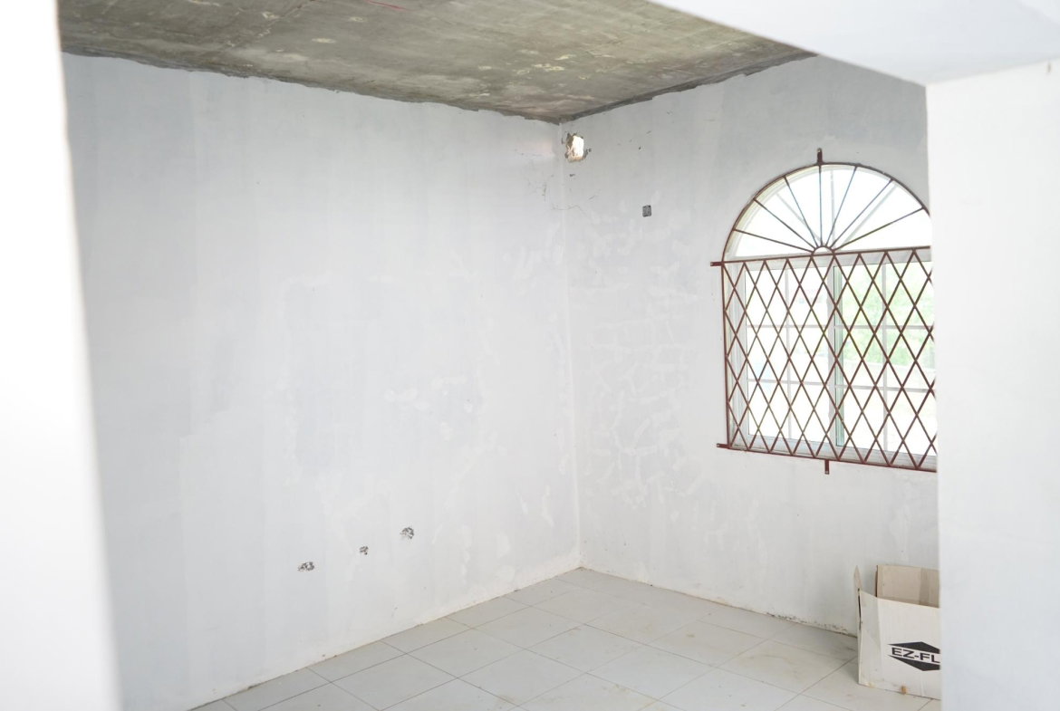 Seventh image of 29 Longwood Estate in Santa Cruz, St. Elizabeth, Jamaica - property is For Sale