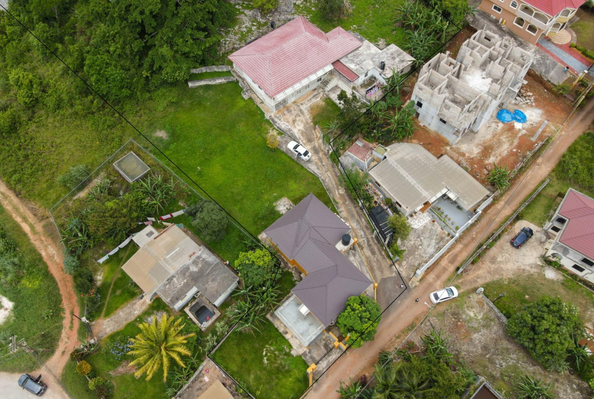 First image of 44 Perth Road Mandeville Man in Mandeville, Manchester, Jamaica - property is For Sale