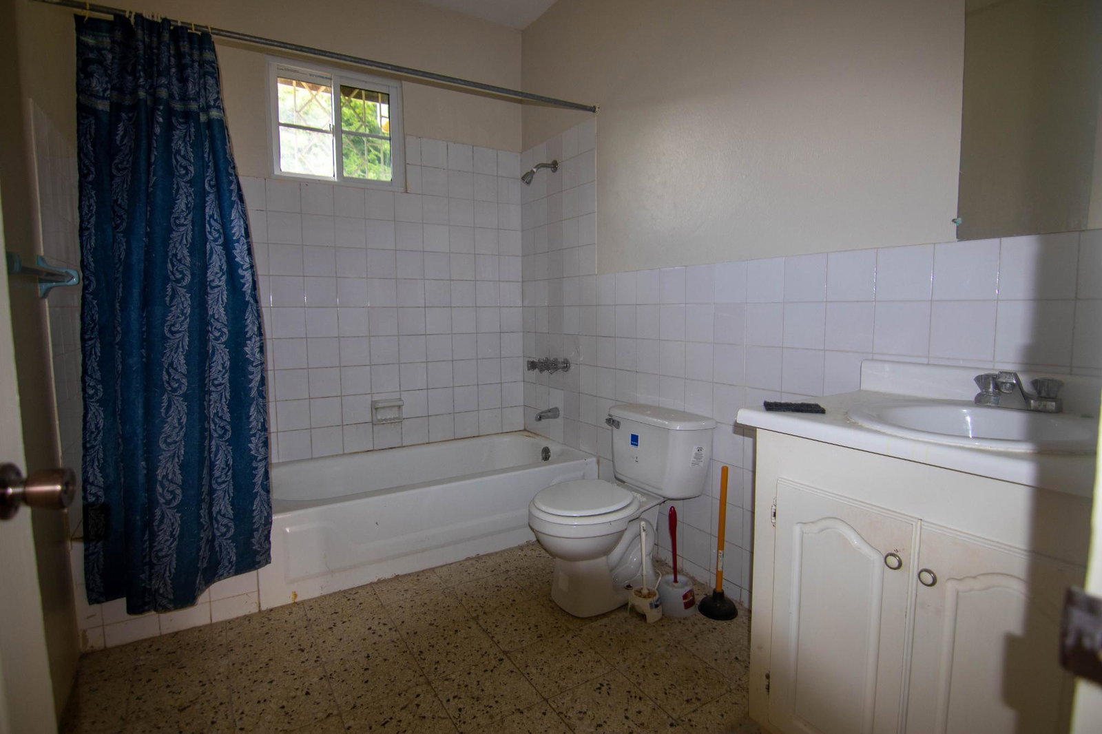 Twenty-Sixth image of 44 Perth Road Mandeville Man in Mandeville, Manchester, Jamaica - property is For Sale