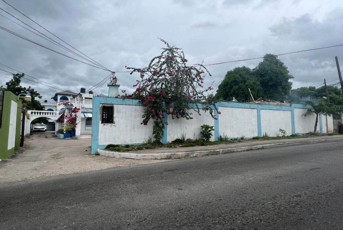 Third image of 17 Dukharan Avenue in Kingston 10, St. Andrew, Jamaica - property is For Sale