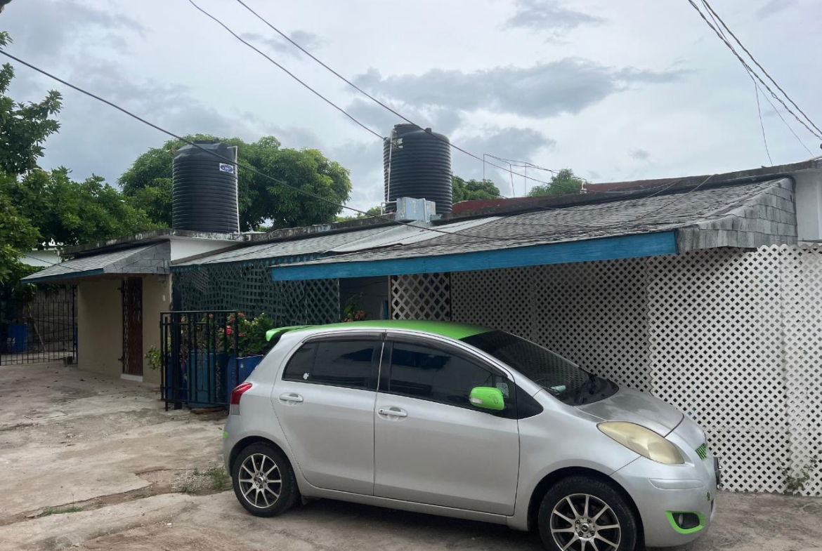 Fifth image of 17 Dukharan Avenue in Kingston 10, St. Andrew, Jamaica - property is For Sale