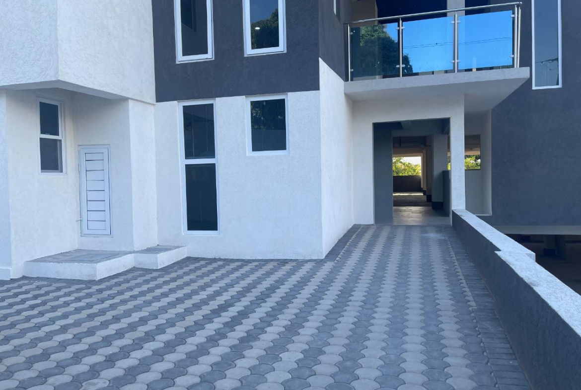 Fifth image of 18-2 Hibiscus Drive, Barbican in Kingston 8, St. Andrew, Jamaica - property is For Sale