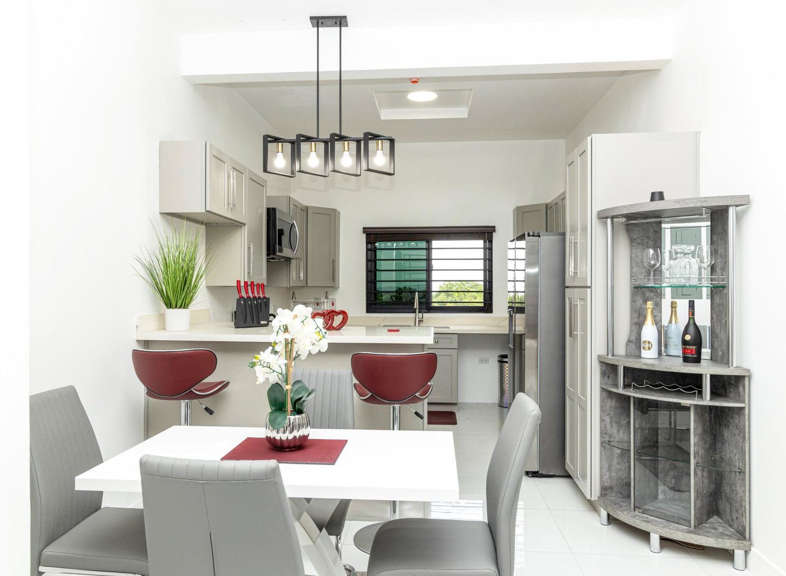 Luxurious-2-Bedroom-Apartment-for-Rent-in-Gated-Community-Salisbury-Jamaica Third image of 7-2 Salisbury Avenue in Kingston 6, St. Andrew, Jamaica - property is For Rent