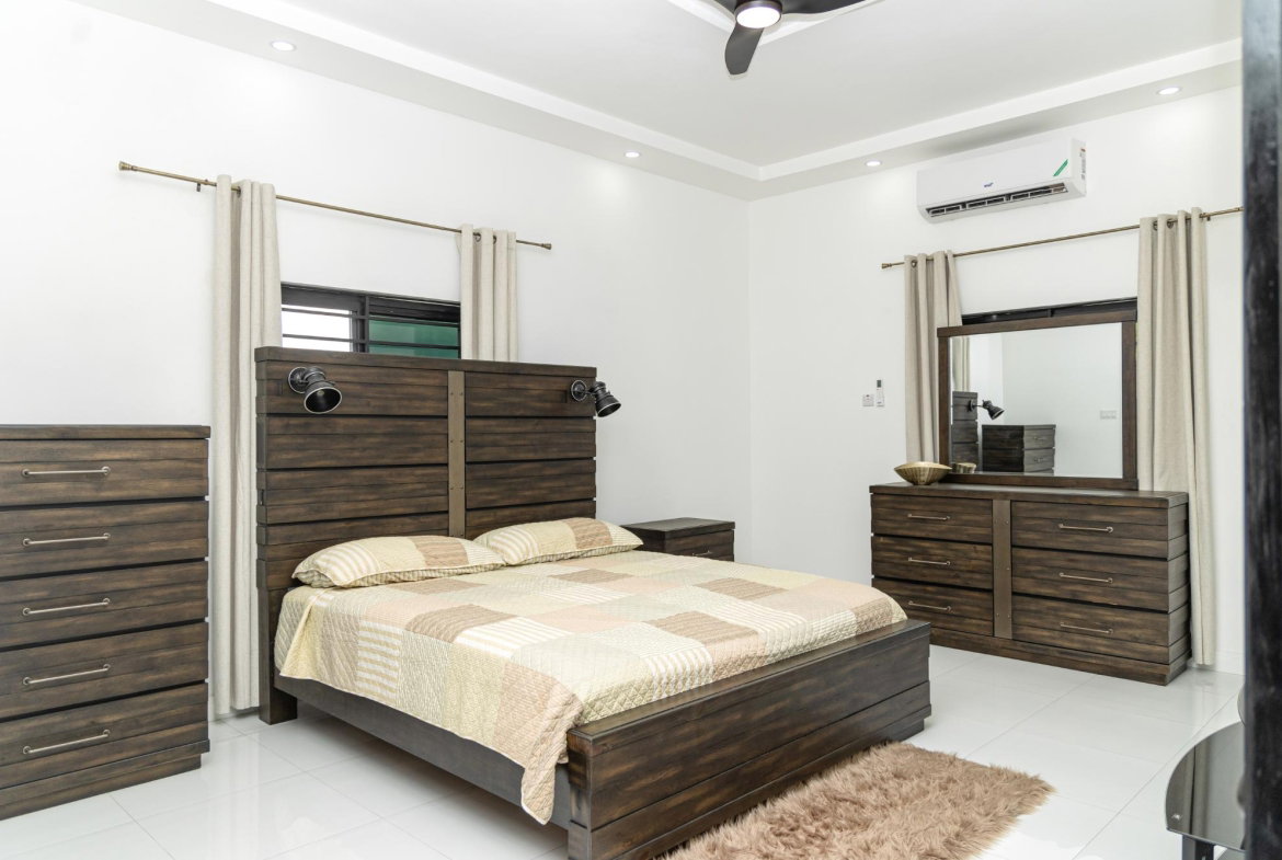 Fifth image of 7-2 Salisbury Avenue in Kingston 6, St. Andrew, Jamaica - property is For Rent