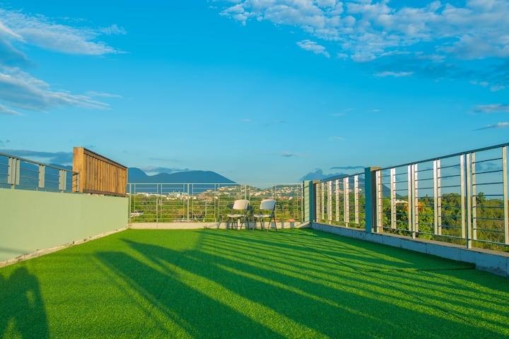 Fifth image of 2-2 Beresford Crescent in Kingston 8, St. Andrew, Jamaica - property is For Sale