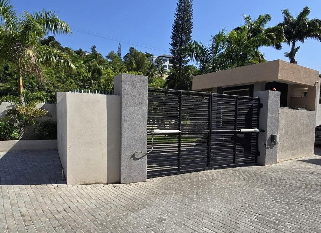 Thirteenth image of 7-3 Lakehurst Drive in Kingston 8, St. Andrew, Jamaica - property is For Rent