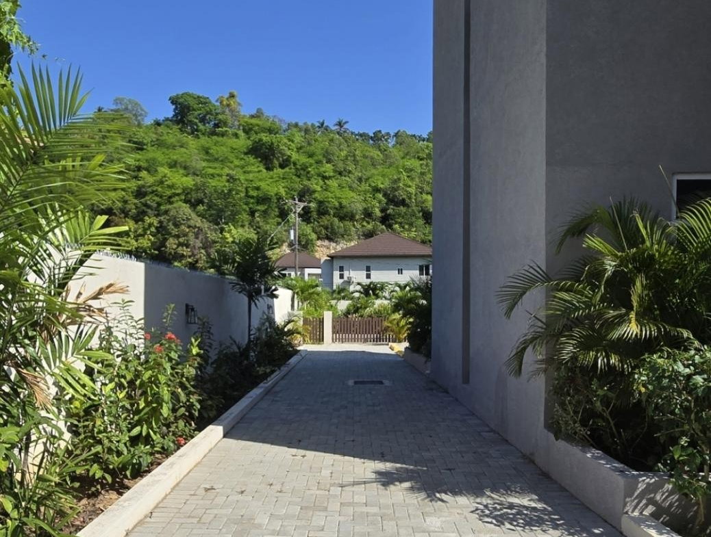 Eighteenth image of 7-3 Lakehurst Drive in Kingston 8, St. Andrew, Jamaica - property is For Rent
