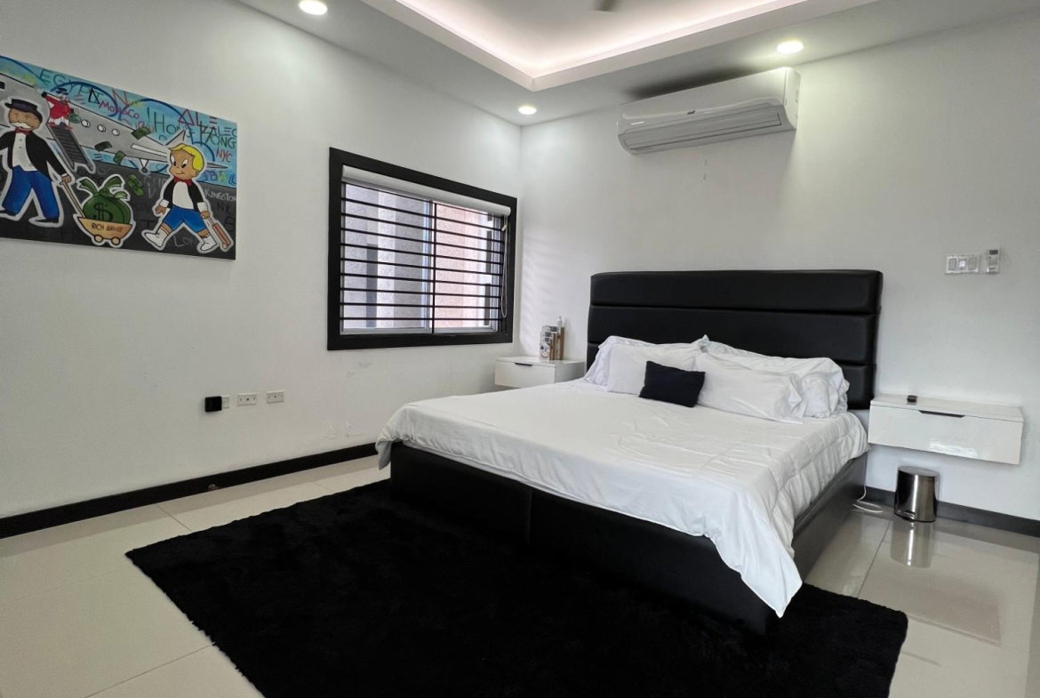 Seventh image of 8-16-18 Russell Heights in Kingston 8, St. Andrew, Jamaica - property is For Rent