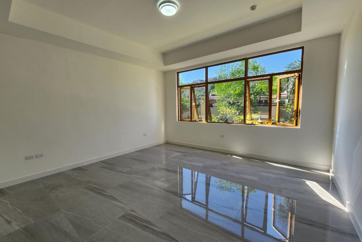 Eleventh image of Gf-3-30 Wellington Drive in Kingston 6, St. Andrew, Jamaica - property is For Sale