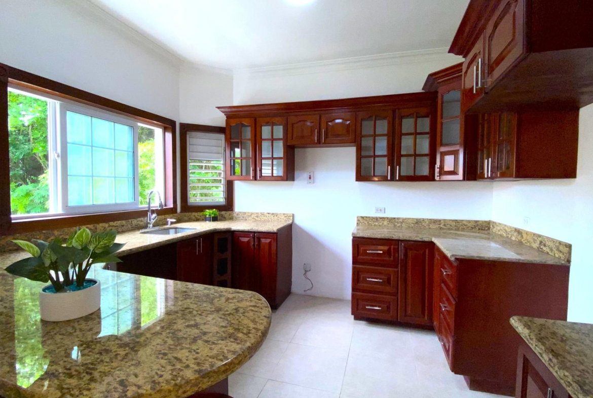 Sixth image of 17- Irish Town Road in Irish Town, St. Andrew, Jamaica - property is For Rent