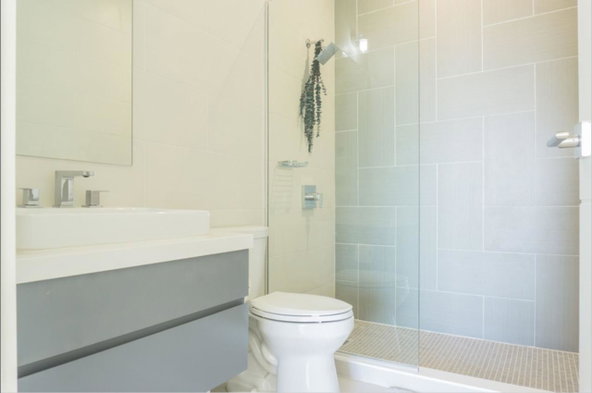 Nineteenth image of 909-21 Braemar Avenue, Kingston in Kingston 5, St. Andrew, Jamaica - property is For Rent