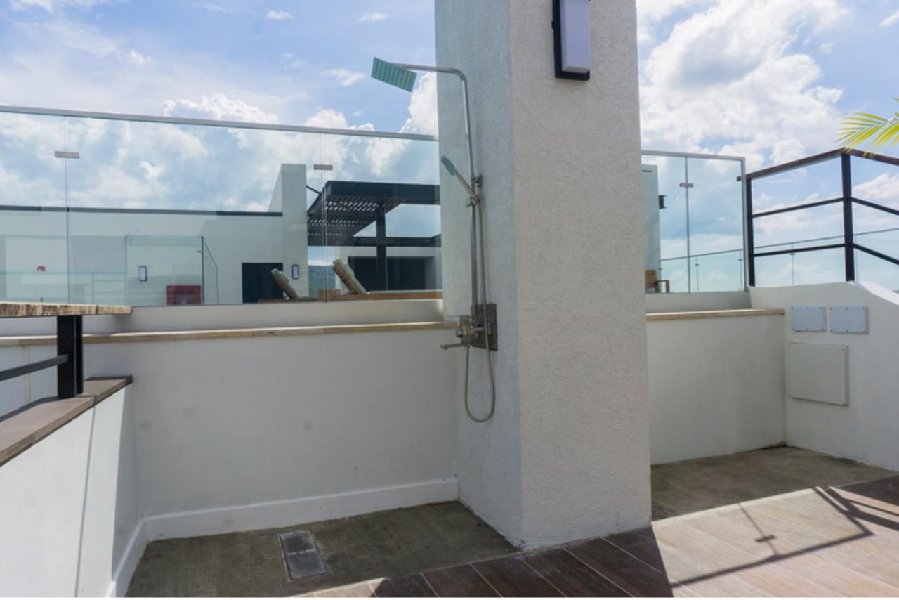 Twentieth image of 909-21 Braemar Avenue, Kingston in Kingston 5, St. Andrew, Jamaica - property is For Rent