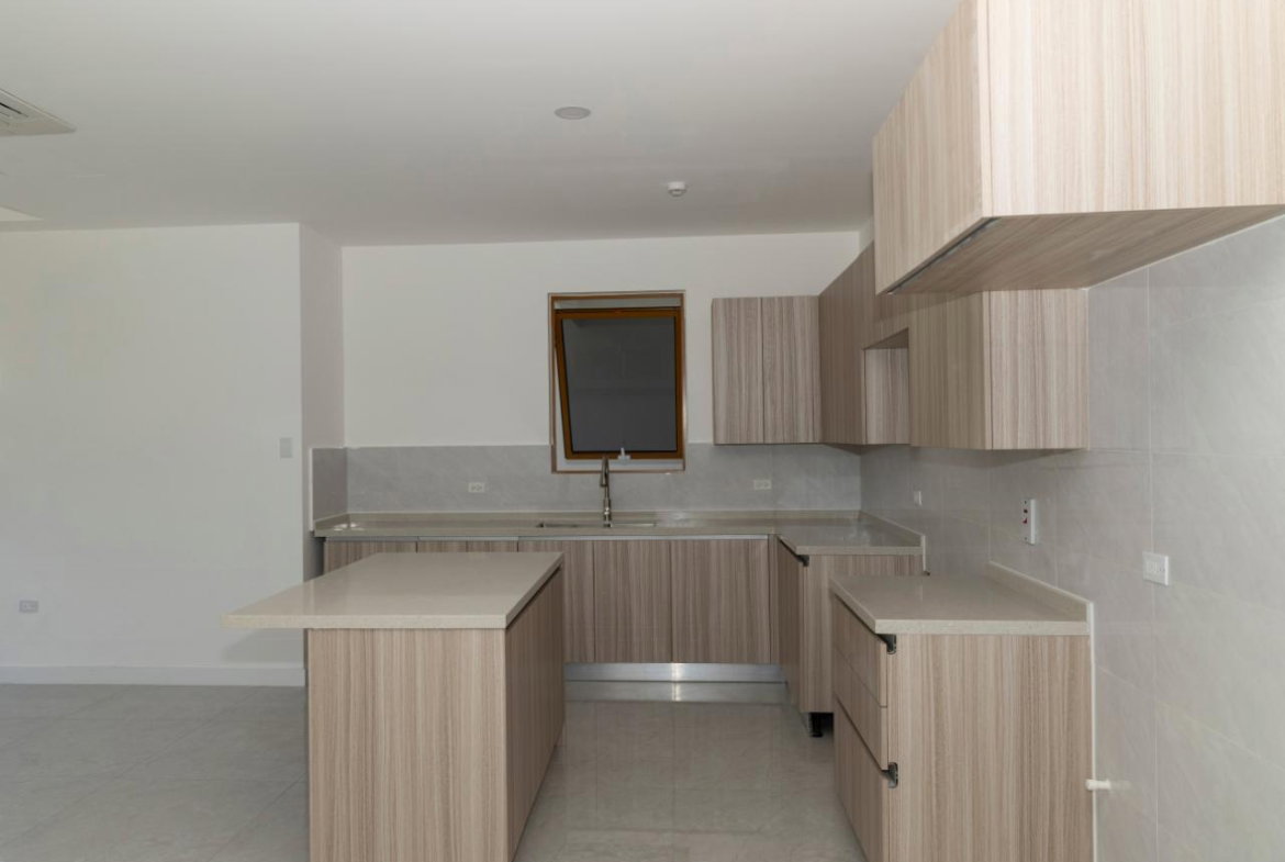 Seventh image of 205- 30 Wellington Drive in Kingston 6, St. Andrew, Jamaica - property is For Sale